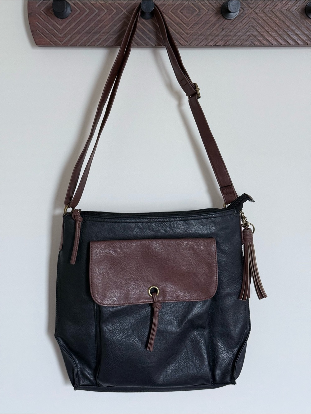 Bueno Black Brown Two Tone Leather Tassel Satchel Purse